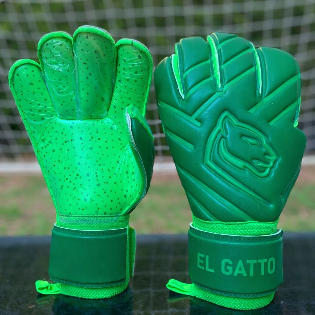 Emerald Lynx